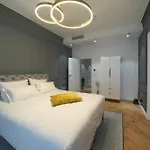 Apartment Exclusiveapartamentdamarisheritage Timişoara